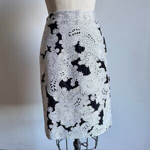 DEREK LAM Paisley Jacquard Black & White Wool-Silk Blend Pencil Skirt